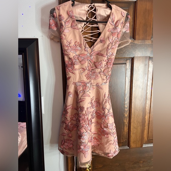 Two Sisters the Label SASKIA DRESS - Picture 3 of 5